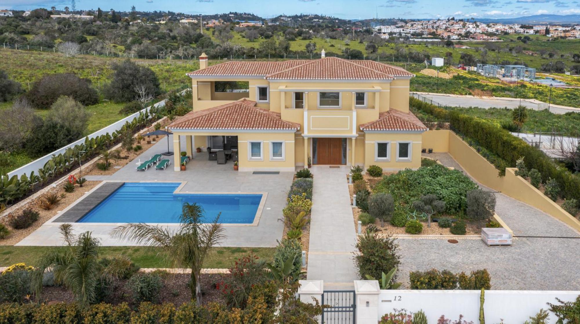 House Porto Mos By Key Lagos