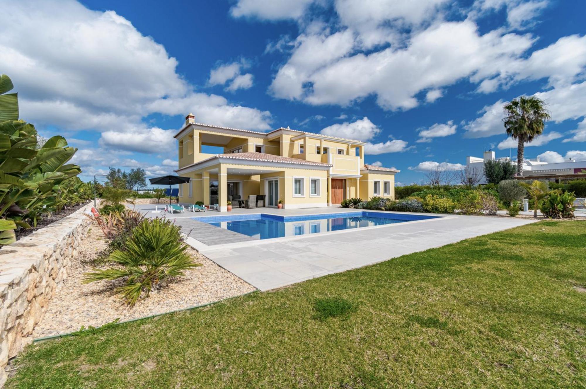 House Porto Mos By Key Villa Lagos